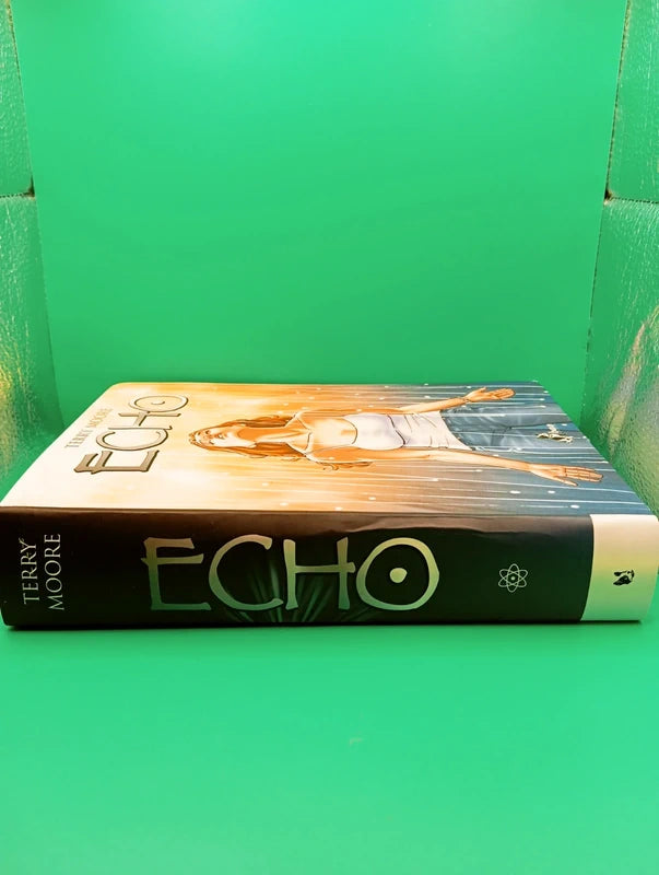 Terry Moore - Echo