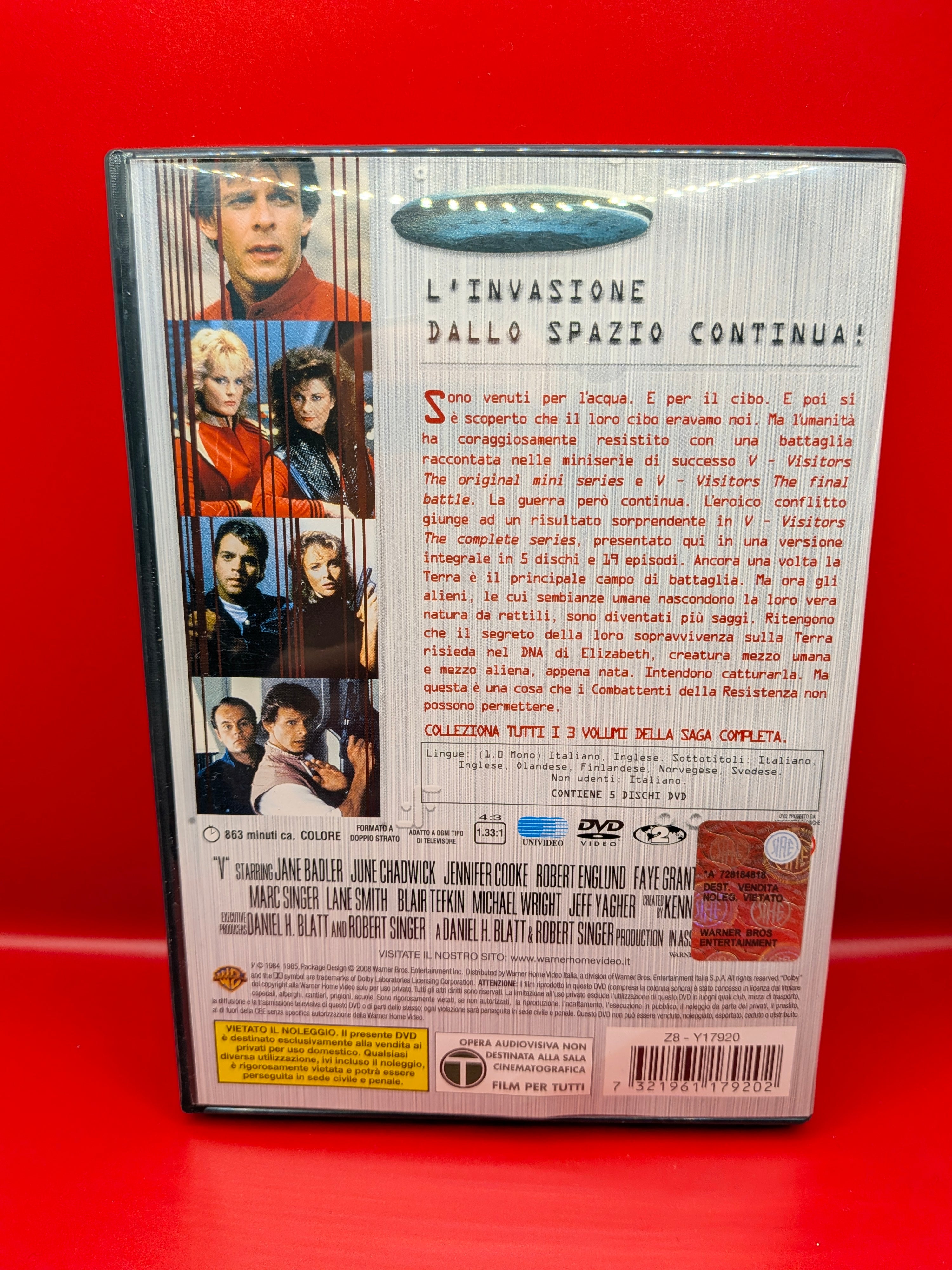 Visitors - The Complete Series Volume 3